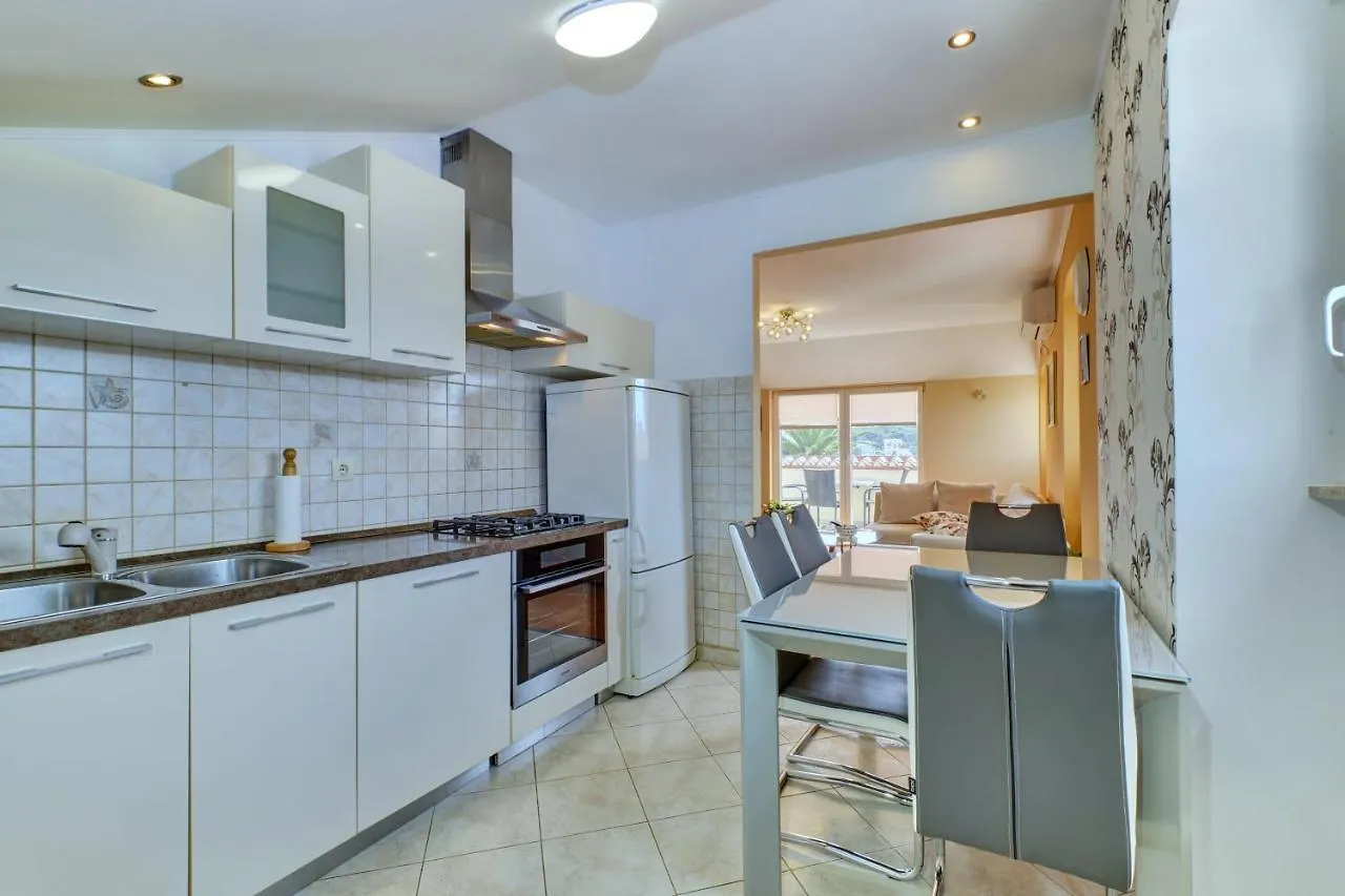 Apartment Dami Mali Lošinj
